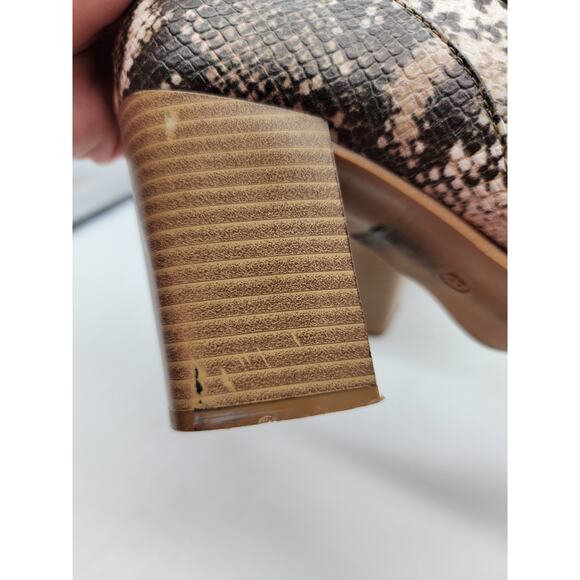 Pierre Dumas Snakeskin Chunky Heel Ankle Booties Boot Side Zip Square Toe Size 8 - Picture 6 of 11